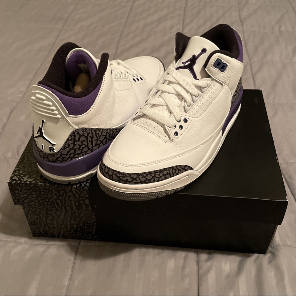 Selling for 210. PRICE IS FIRM. Not worn or tried on. Brand new